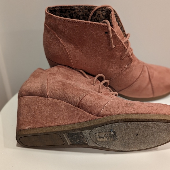 CityClassified Pink Boots size 9 - Picture 3 of 5